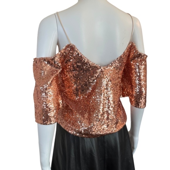 Alice + Olivia Top Womens XS Agatha Sequin Rose Gold Off The Shoulder Fairy NEW - Picture 16 of 16